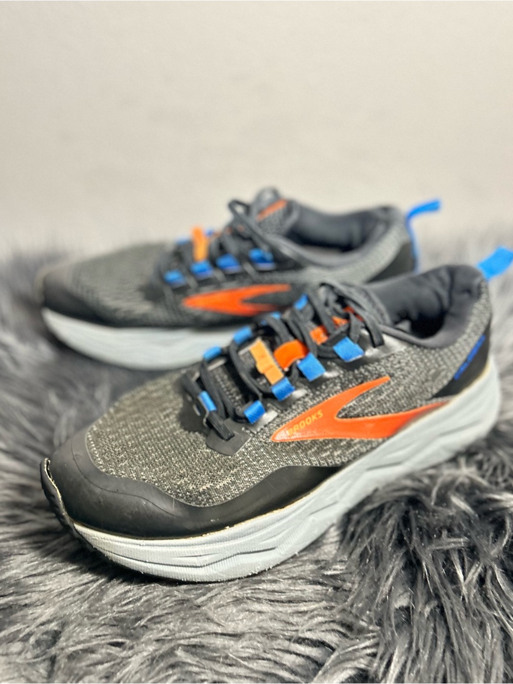 Brooks Caldera 5 Black/Orange Running Sneakers Size 9 - Picture 4 of 10